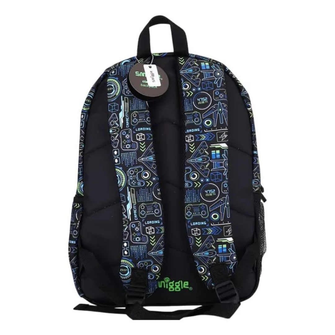 🎮 Smiggle Beta Classic Backpack | 17.8L Capacity | Virtual Gaming Adventure in Real Life! 🚀