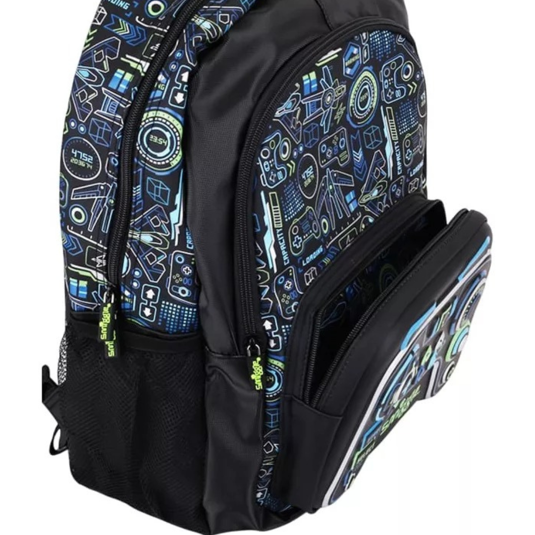 🎮 Smiggle Beta Classic Backpack | 17.8L Capacity | Virtual Gaming Adventure in Real Life! 🚀