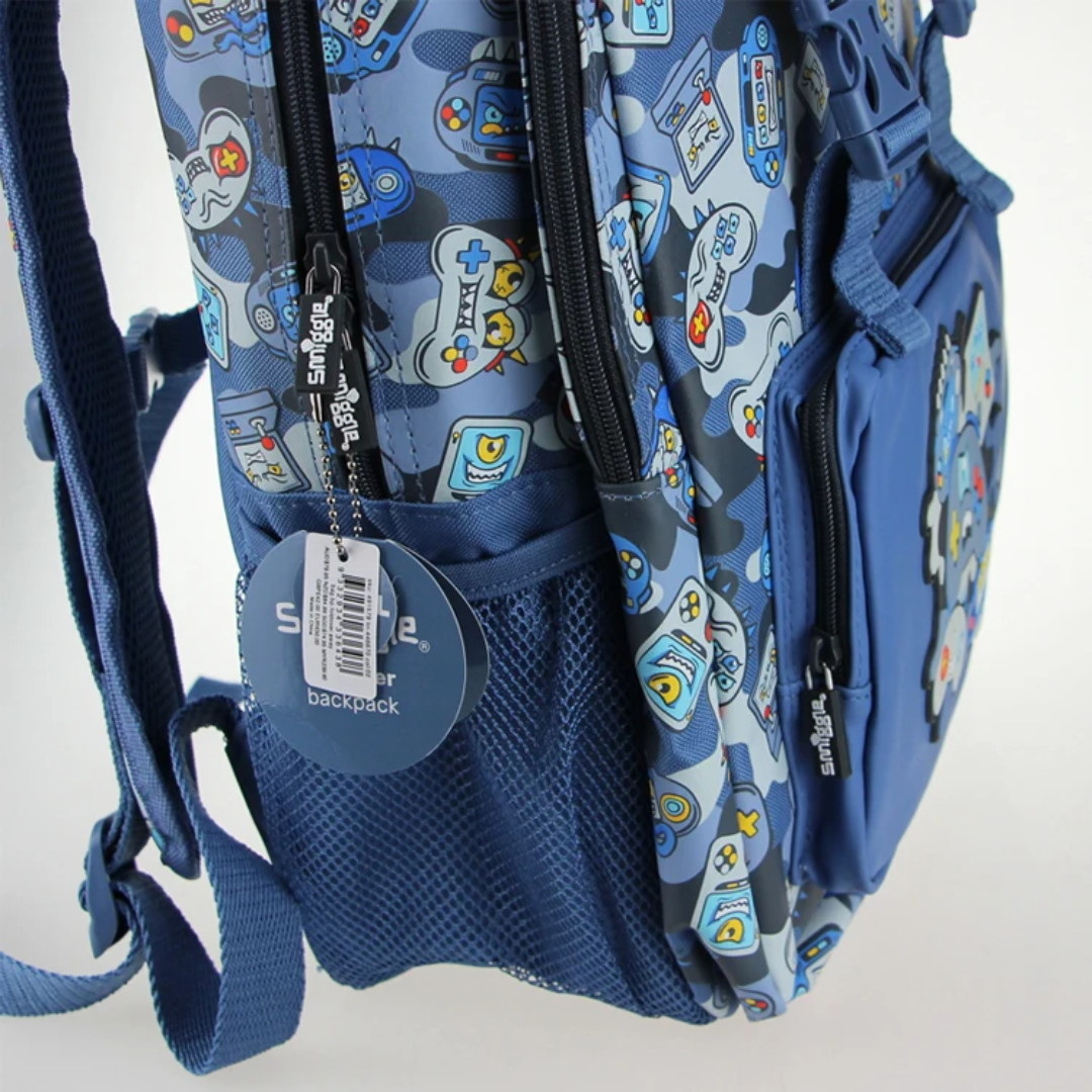 🎮 Smiggle Foldover Backpack – Video Games Blue Edition | 18" | Ages 3+