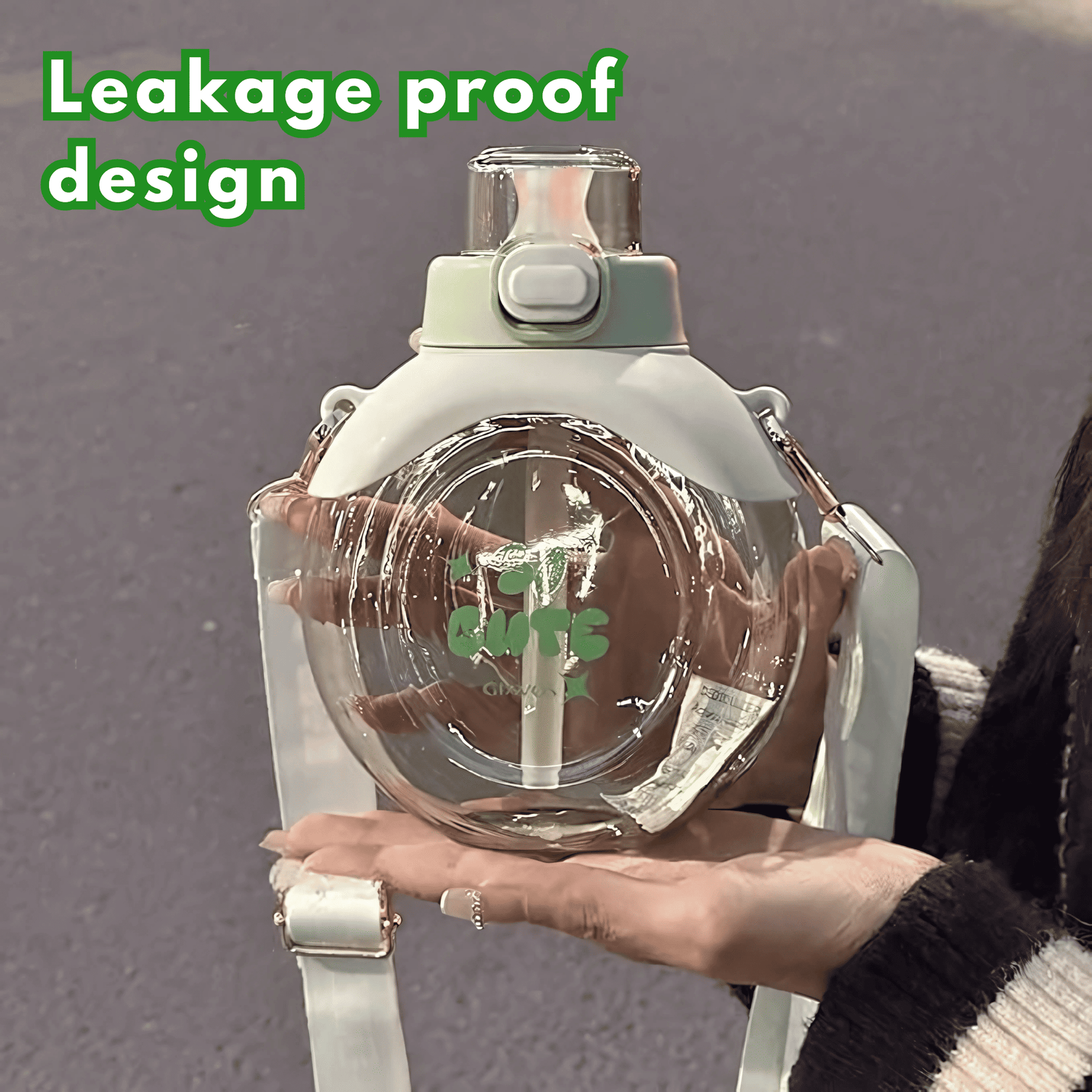 Round Straw Water Bottle with Adjustable Shoulder Strap – 500ml - Pack of 1