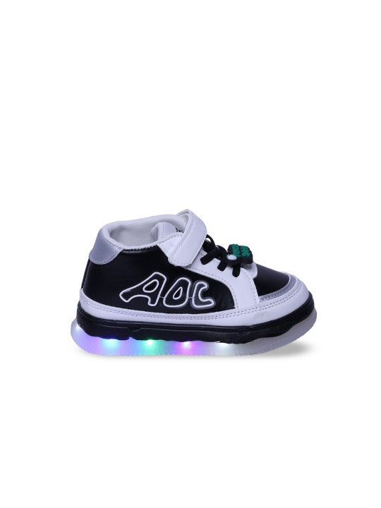 Kids' Black Colourblocked Sneakers with Velcro Closure