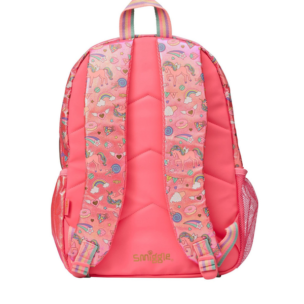 🌟 Smiggle Fiesta Classic Backpack - Purple Seahorse, 17.8L Capacity, Scented PVC Badge & 15-inch Laptop Compartment 🎉