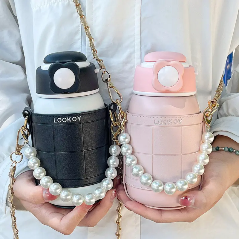 Elegant Looking Water Bottle - Stylish Pearl Necklace Connected with Adjustable Strip - 480ml