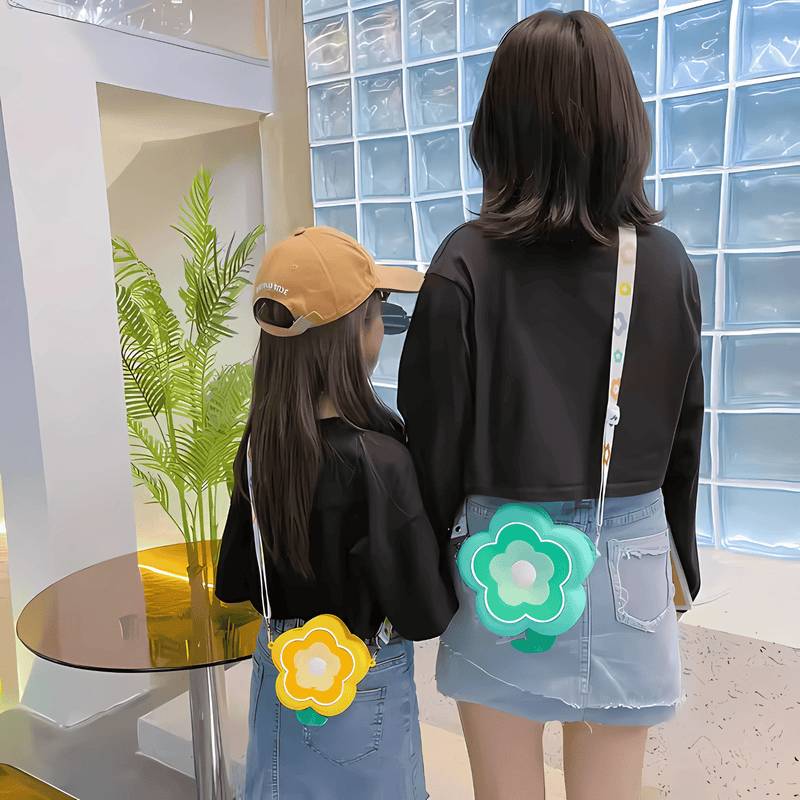 Silicone Flower Sling Mini Bag for Kids - Perfect Accessory for Little Fashionistas
