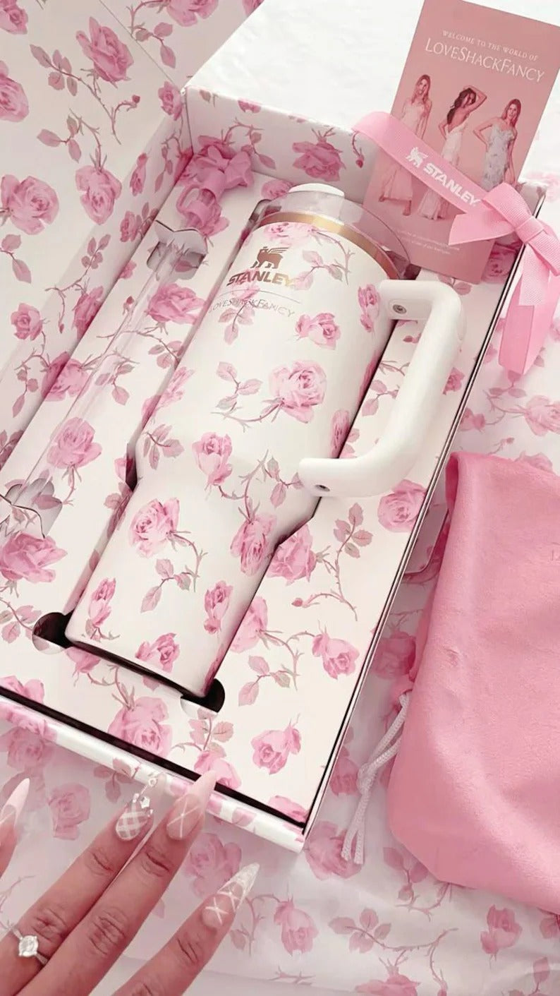 Stanley x LoveShackFancy | 40 OZ | Rosa Beaux Pink | Oversized Bow Signature Tumbler