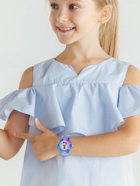 Girls Printed Dial & Straps Analogue Watch Barbie SkyBlue